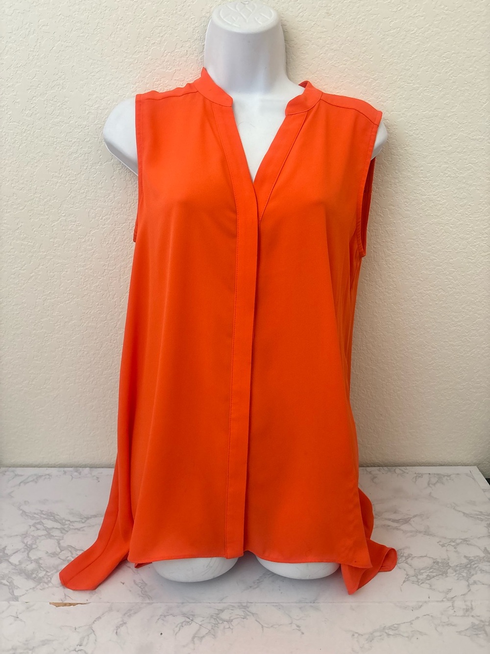 Alfani Peasant V-Neck Sleeveless Blouse Tank Top  Women’s Size 8 Pleated